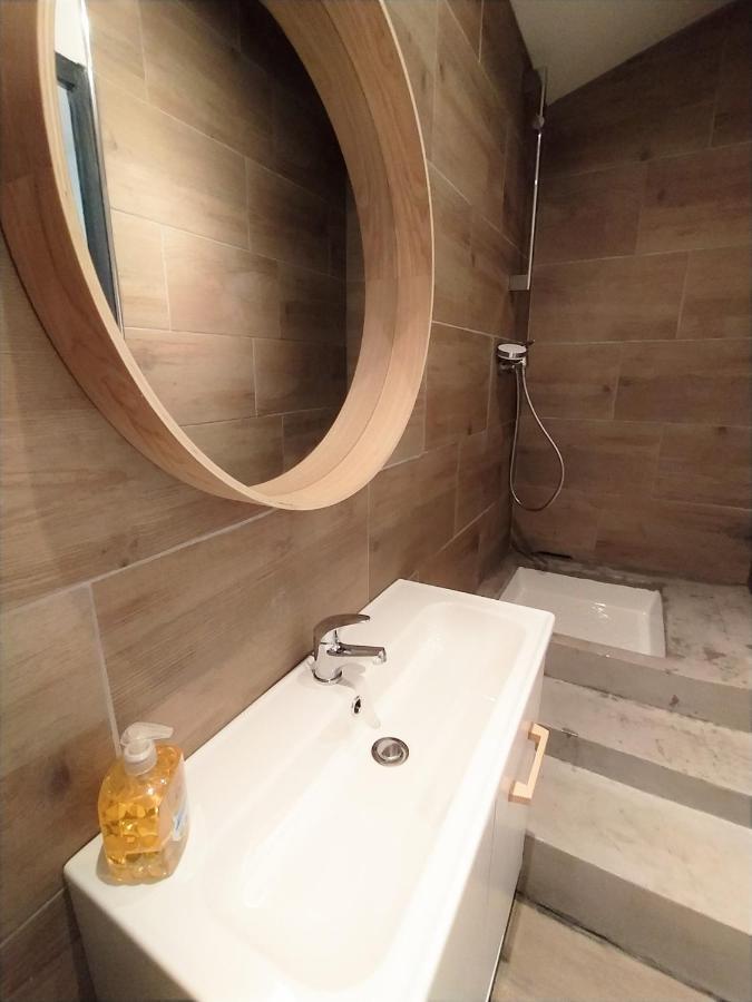 Calme En Centre Ville Appartement , Spacieux Et Renove A 50M De La Place Carnot Carcassonne Exteriér fotografie